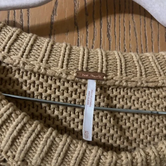 Free People Isla Cable Knit Oversized Tunic Sweater XS - Camel - Picture 3 of 5